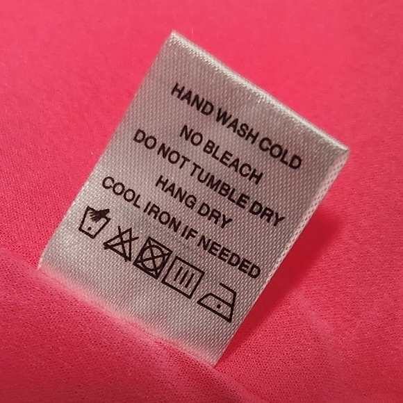 Superdown Alondra Halter Wrap top - Picture 13 of 14